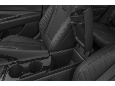 2024 Hyundai Elantra Limited IVT