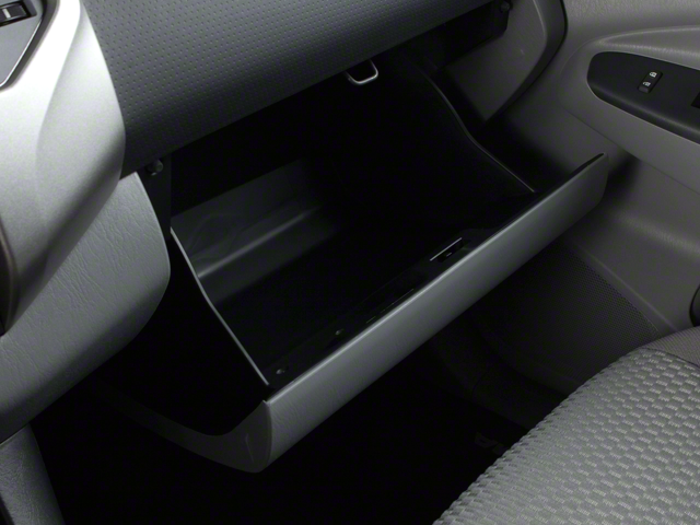 2013 Toyota Tacoma 4WD Double Cab V6 MT (Natl)