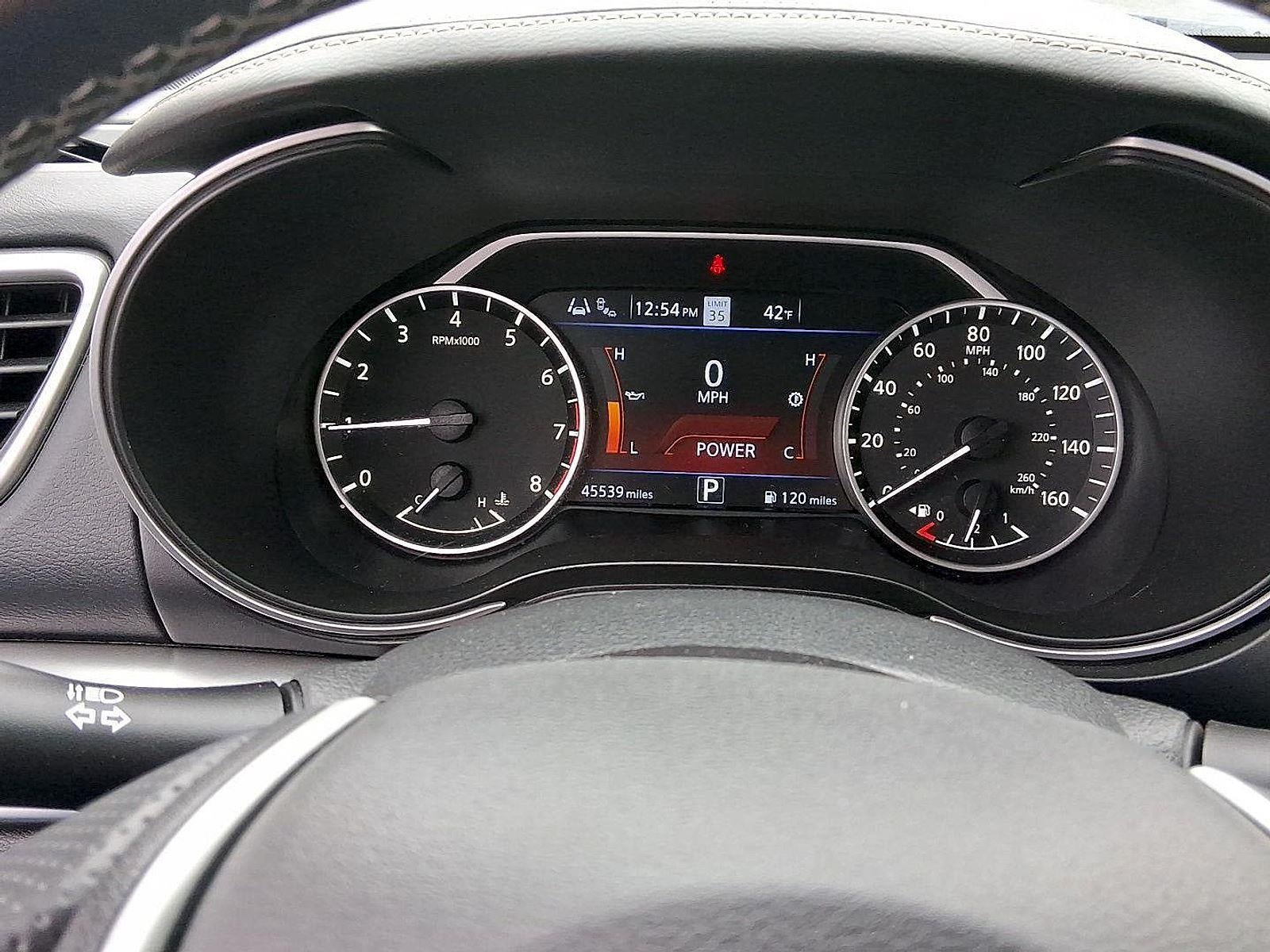 2023 Nissan Maxima SV
