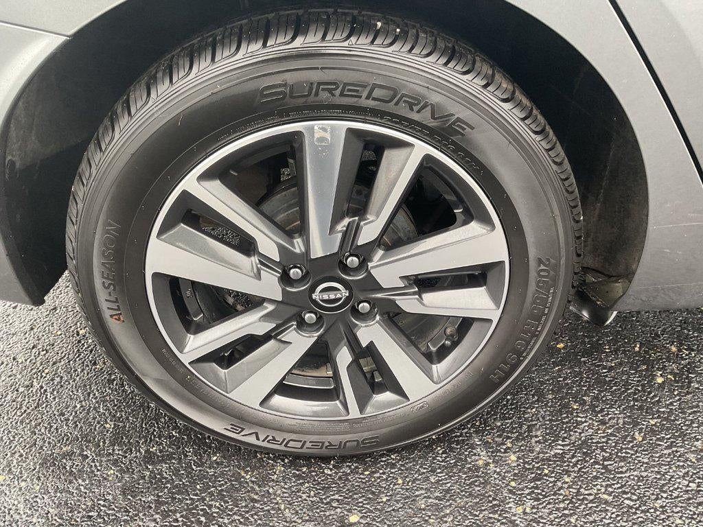 2024 Nissan Versa SV