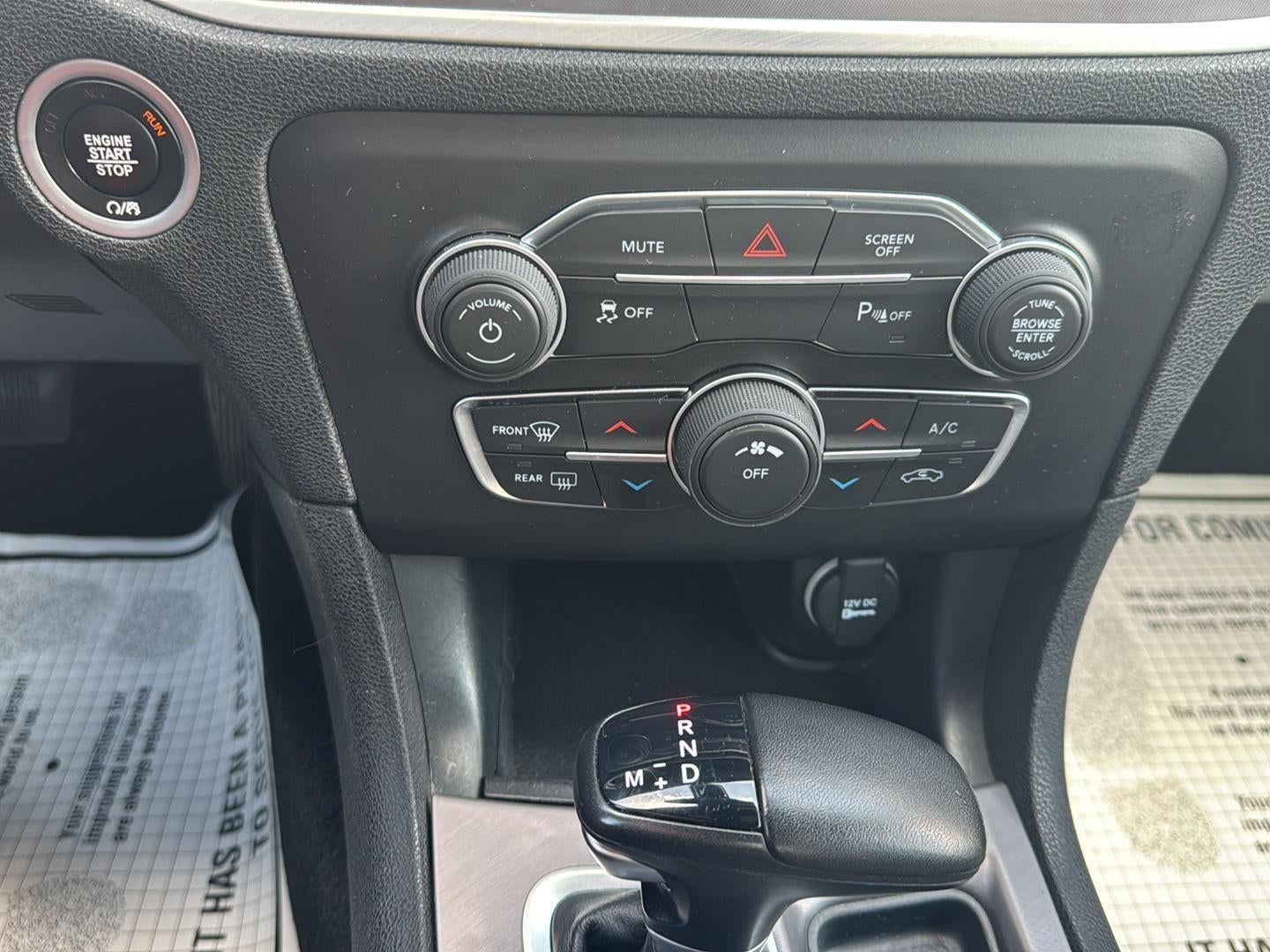 2022 Dodge Charger SXT