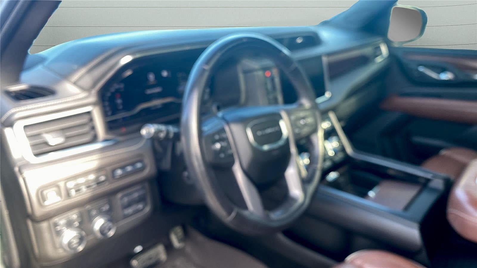 2023 GMC Yukon XL Denali Ultimate