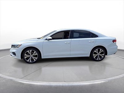 2021 Volkswagen Passat 2.0T SE