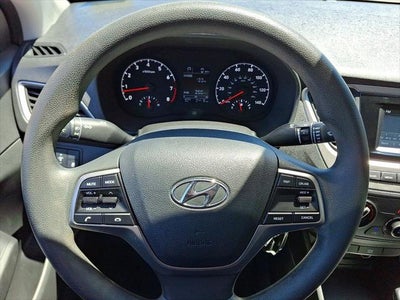 2022 Hyundai Accent SE