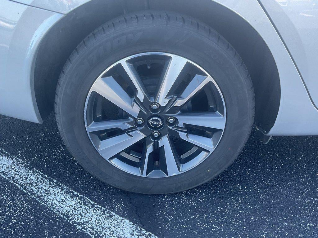 2024 Nissan Versa SV