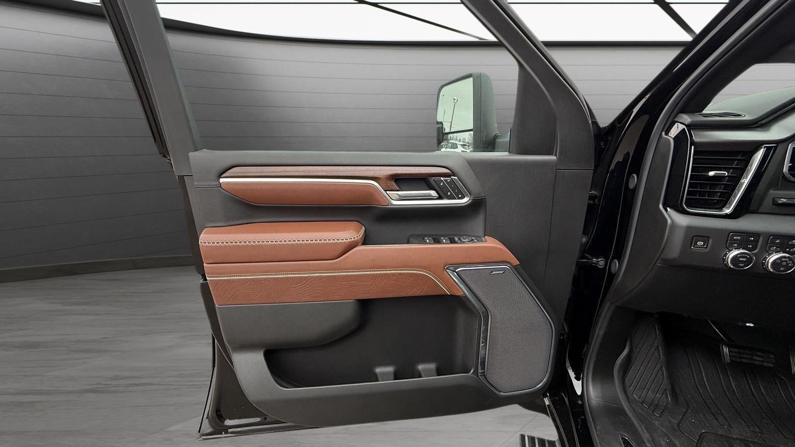 2025 GMC Sierra 3500 HD Denali Ultimate