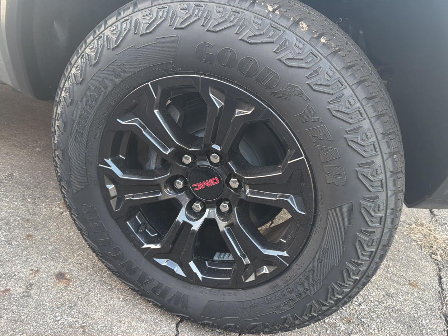 2025 GMC Canyon Elevation