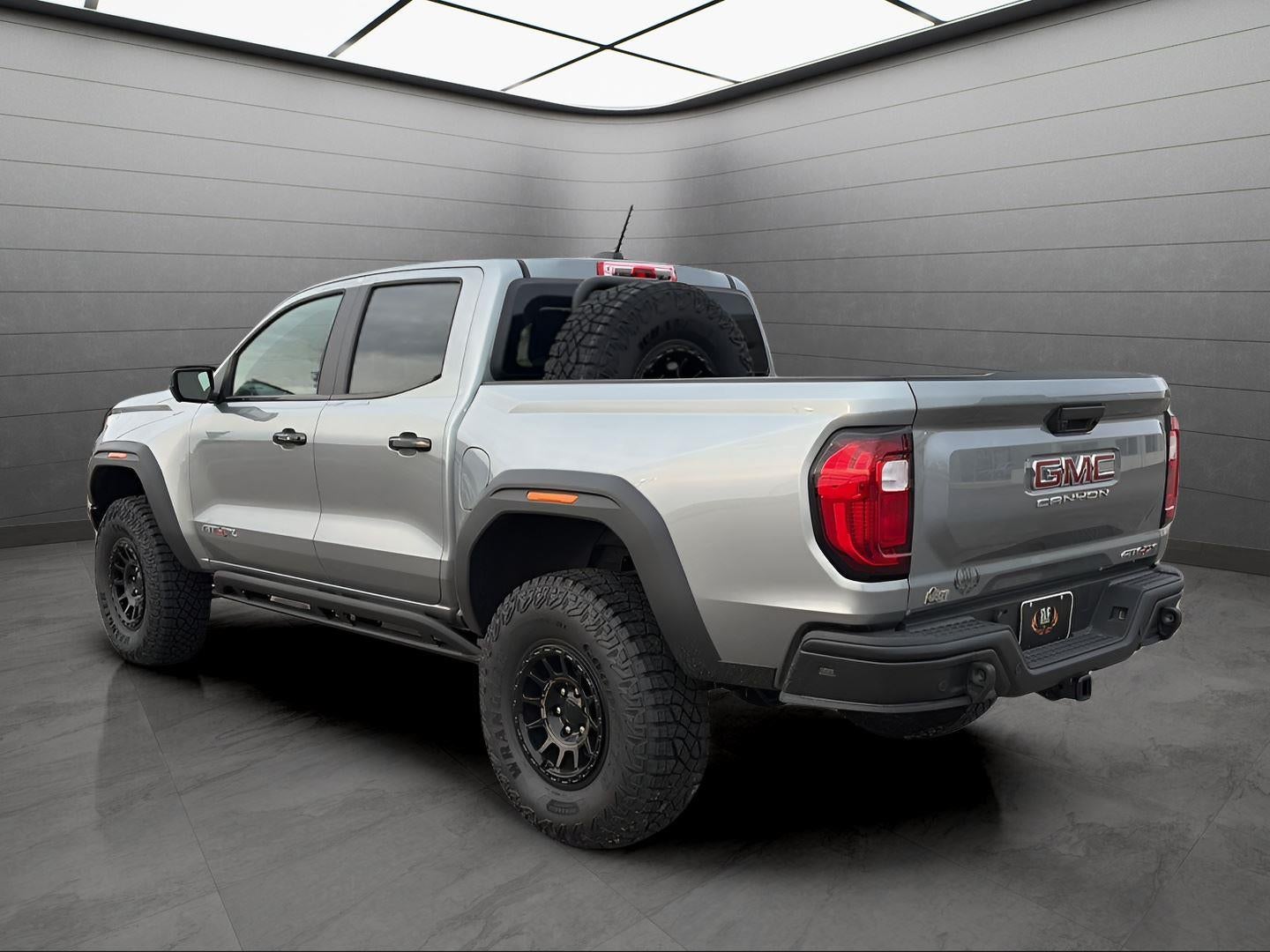 2025 GMC Canyon AT4