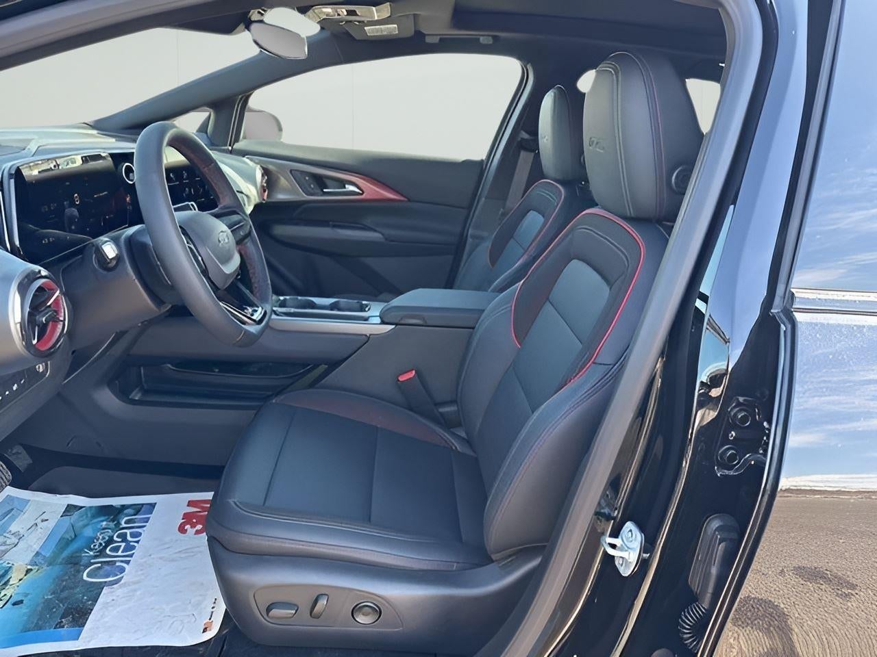 2025 Chevrolet Equinox EV RS