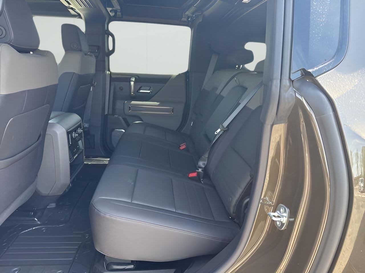 2025 GMC HUMMER EV SUV 2X