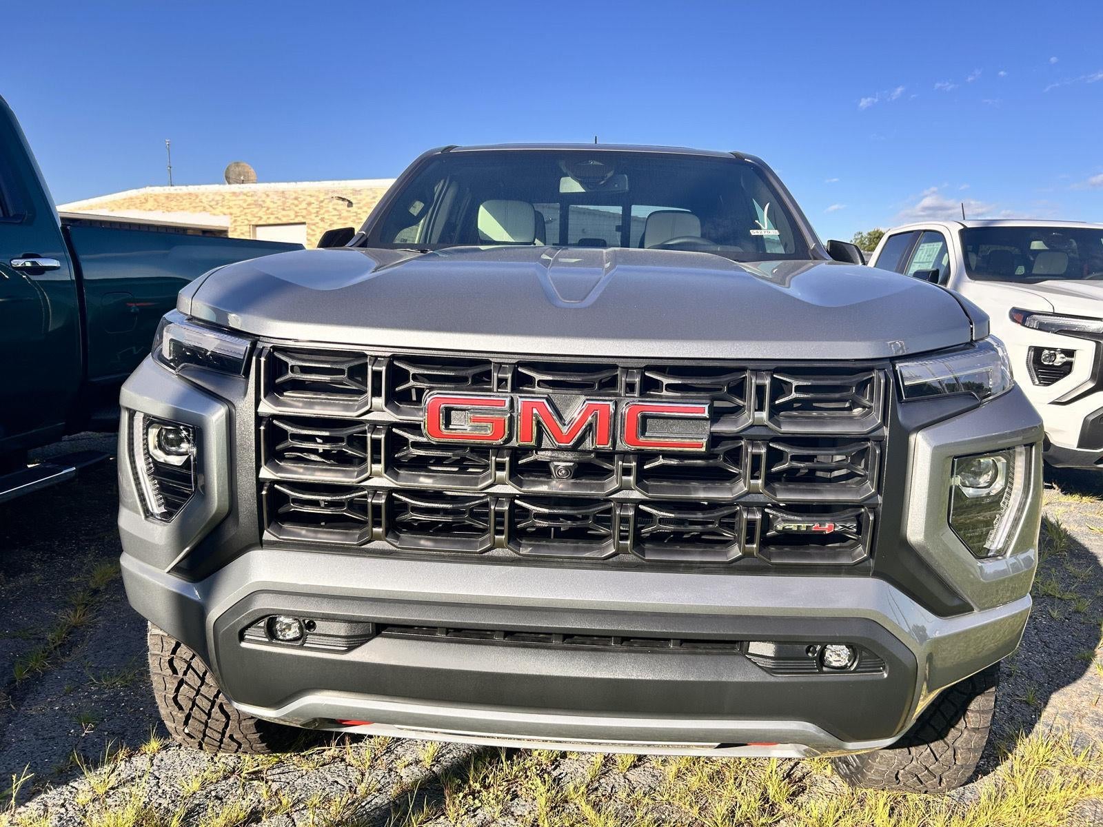 2025 GMC Canyon AT4