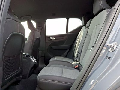2023 Volvo XC40 Core