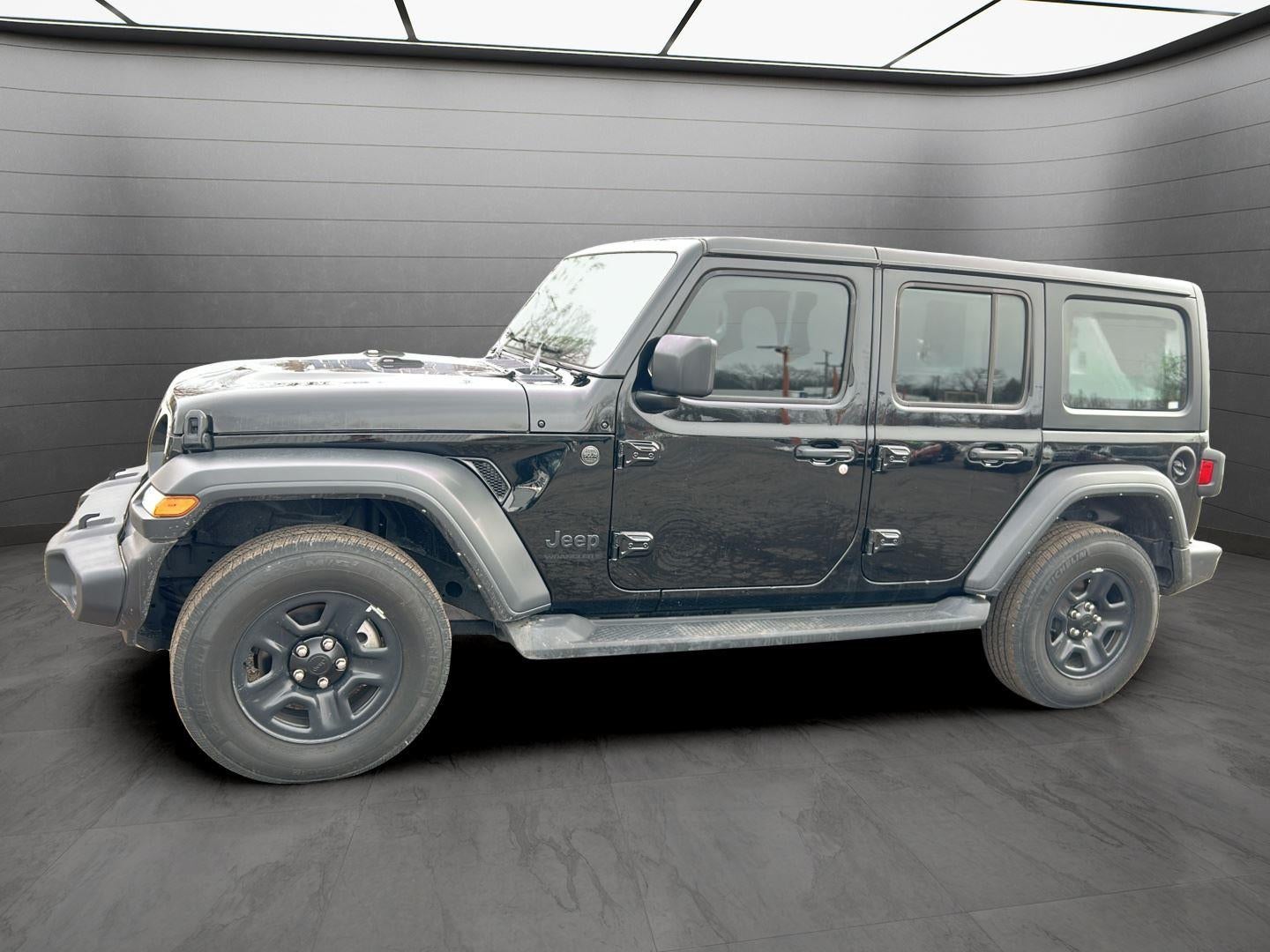 2023 Jeep Wrangler 4-Door Sport 4x4