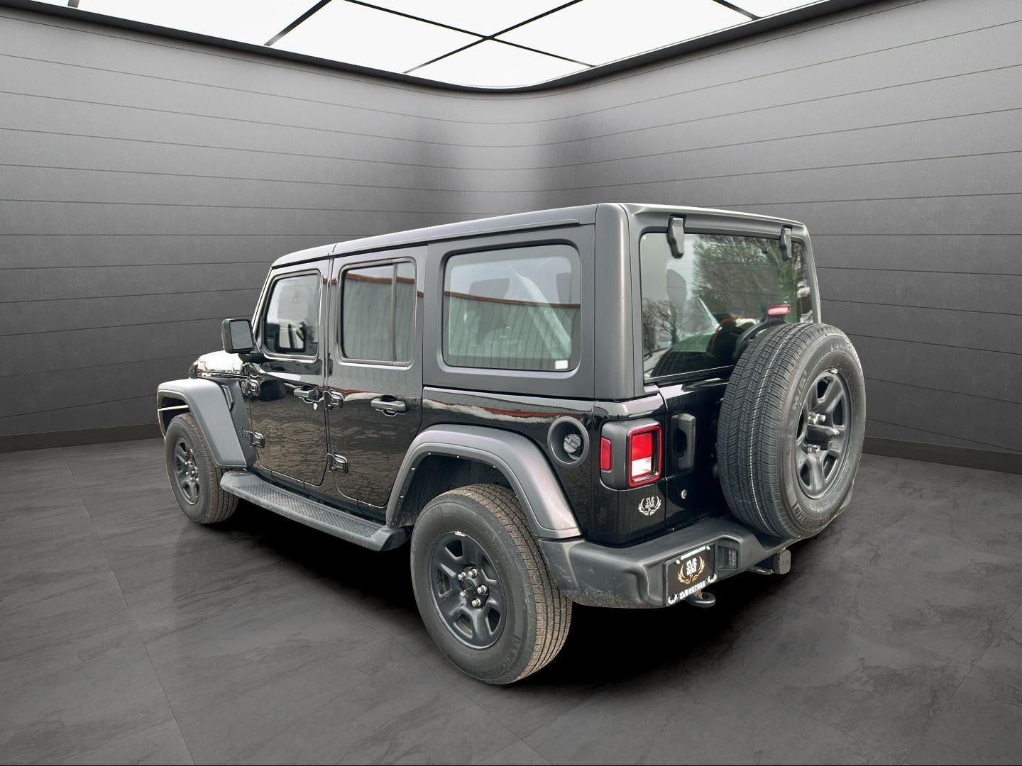 2023 Jeep Wrangler 4-Door Sport 4x4