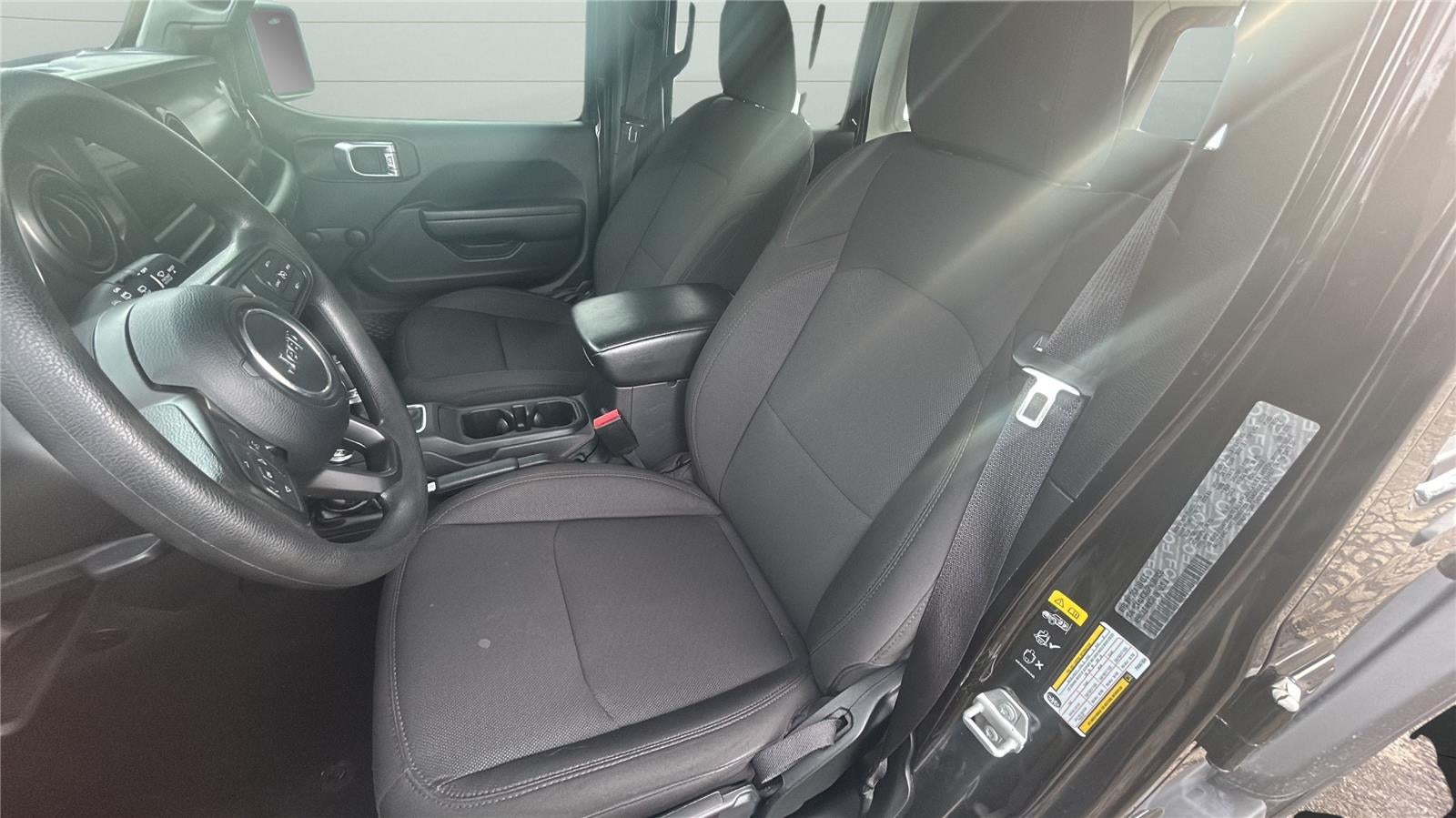 2023 Jeep Wrangler 4-Door Sport 4x4