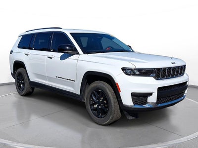 2023 Jeep Grand Cherokee L Laredo 4x4
