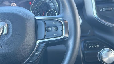 2024 RAM 1500 Laramie Crew Cab 4x2 5'7' Box
