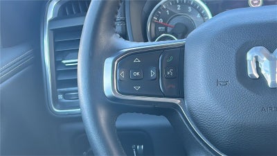 2024 RAM 1500 Laramie Crew Cab 4x2 5'7' Box