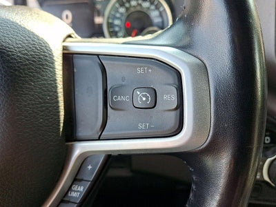 2021 RAM 1500 Big Horn Crew Cab 4x4 5'7' Box