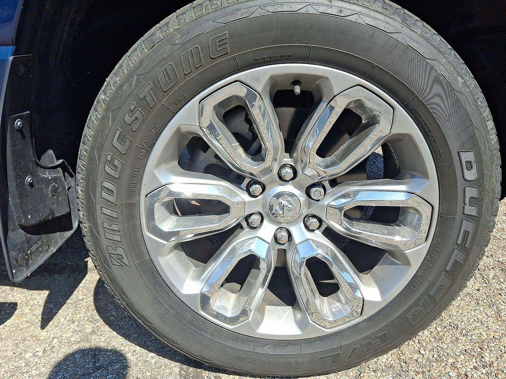 2023 RAM 1500 Laramie Crew Cab 4x4 6'4' Box