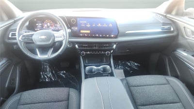 2025 Chevrolet Traverse FWD LT