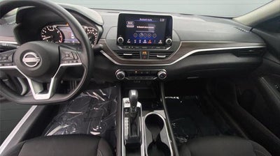 2024 Nissan Altima SV FWD