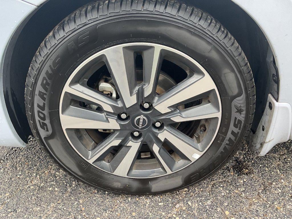 2024 Nissan Versa 1.6 SV