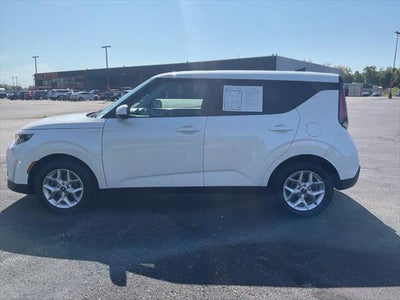 2024 Kia Soul LX
