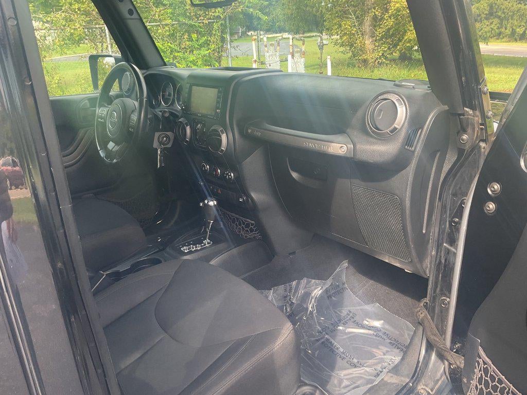 2016 Jeep Wrangler Unlimited 4WD 4dr Sport