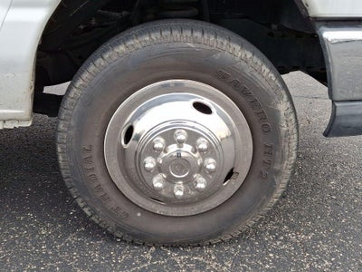 2011 Ford E-350 Cutaway Base