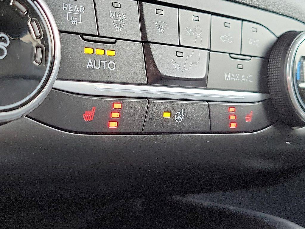 2020 Ford Escape SEL FWD