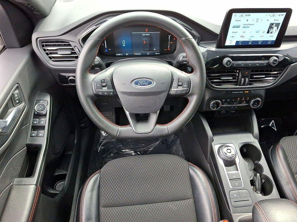 2025 Ford Escape ST-Line FWD