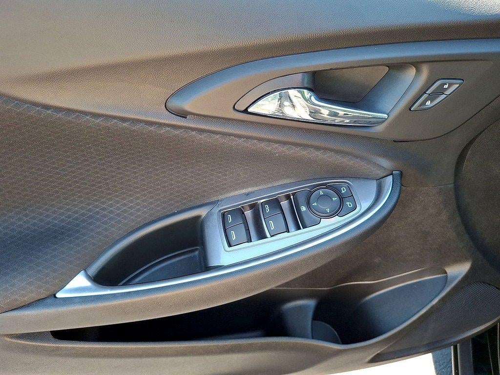 2021 Chevrolet Malibu 4dr Sdn LT