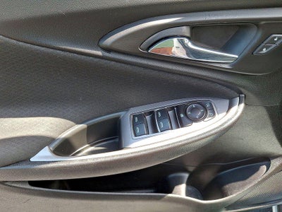 2022 Chevrolet Malibu 4dr Sdn LT