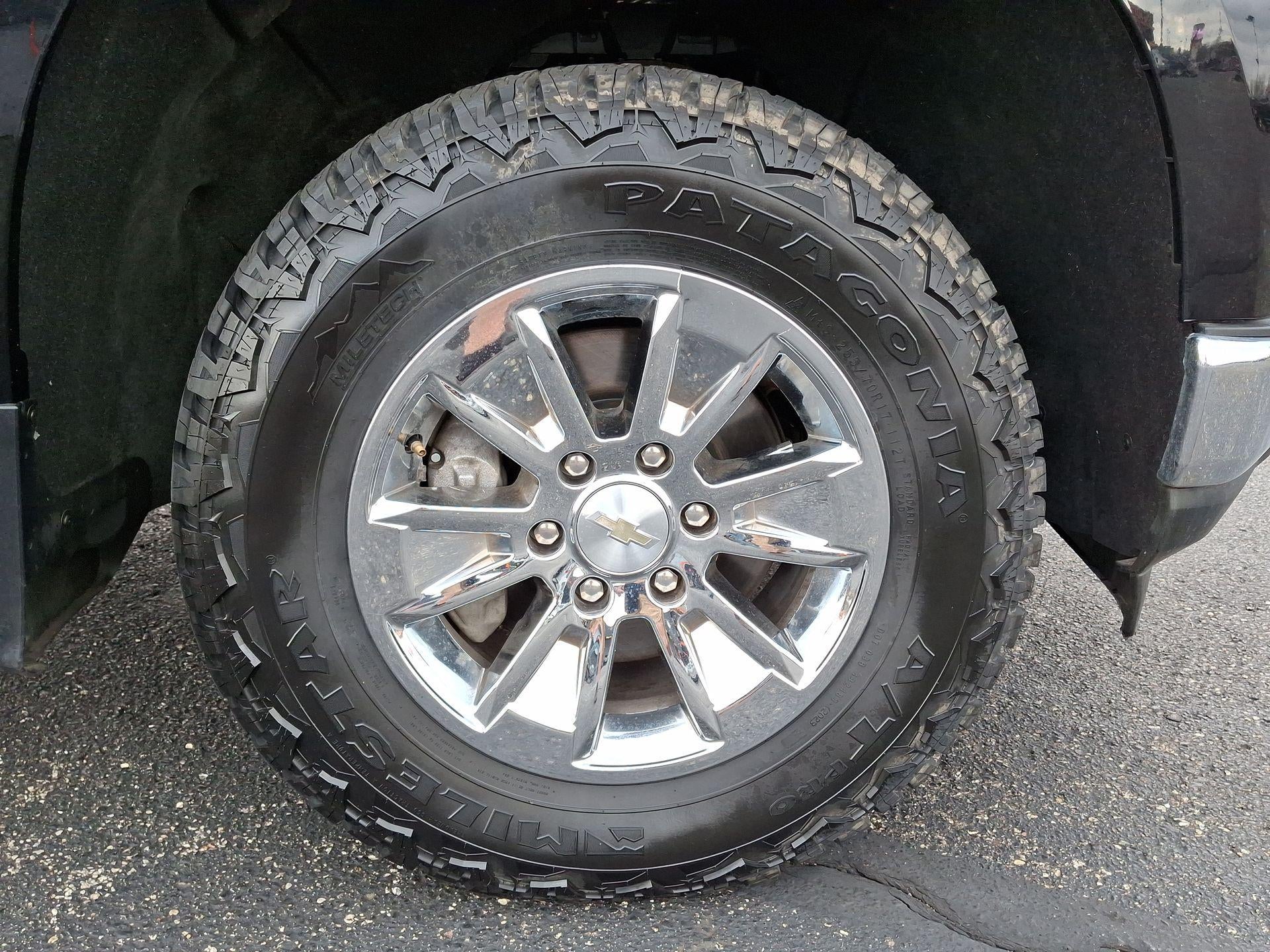 2022 Chevrolet Silverado 1500 LTD 4WD Crew Cab Short Bed LT