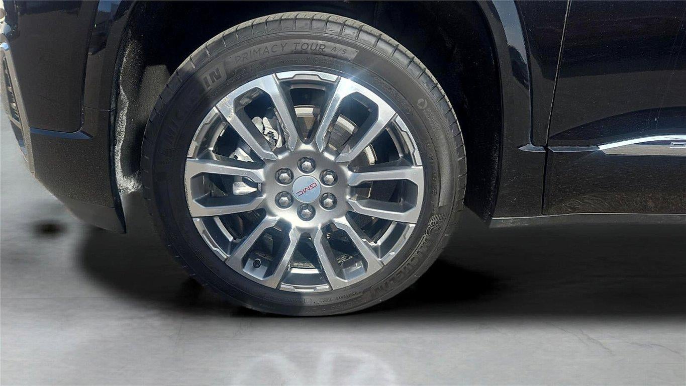 2023 GMC Acadia AWD 4dr Denali