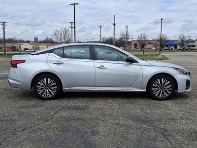 2024 Nissan Altima 2.5 SV Sedan