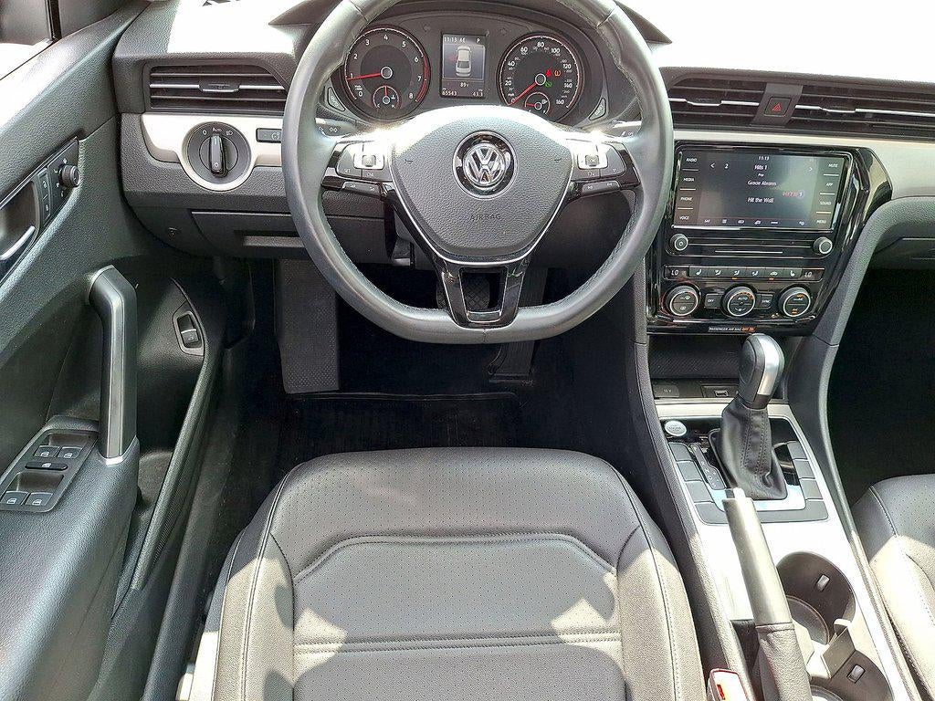 2022 Volkswagen Passat 2.0T SE Auto