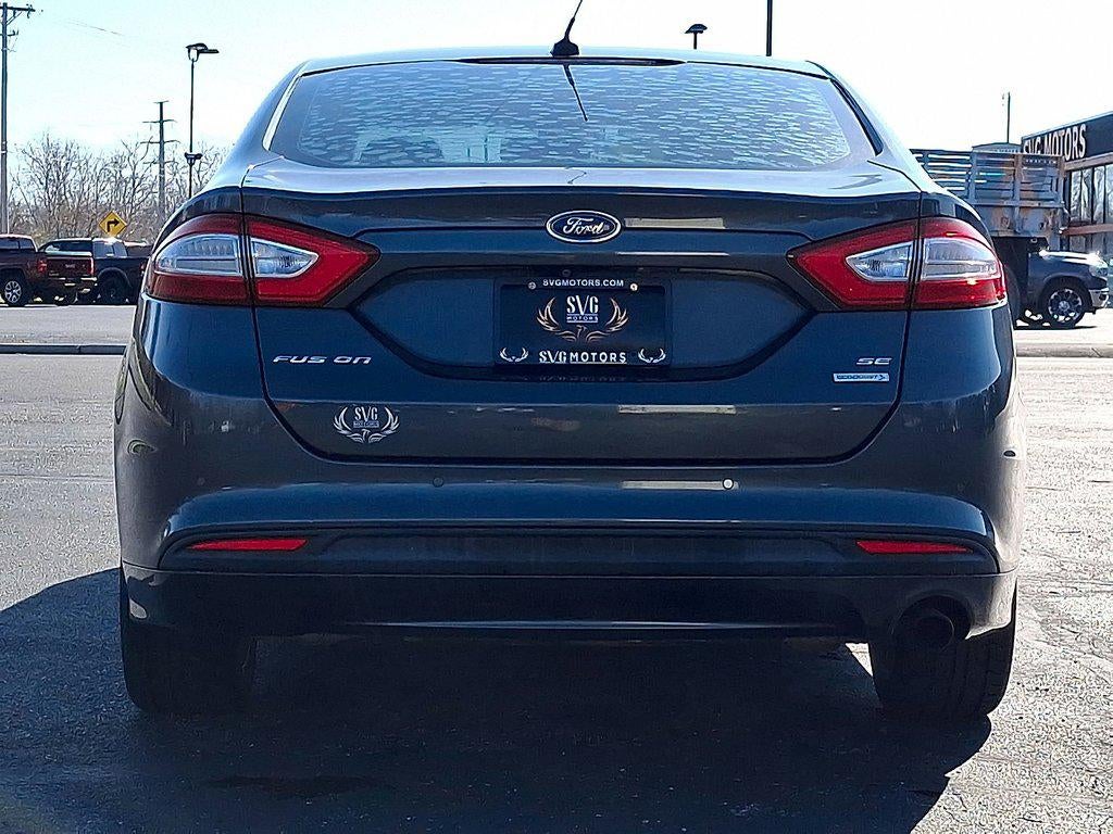 2016 Ford Fusion SE