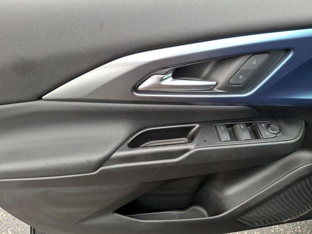 2024 Chevrolet Equinox EV LT