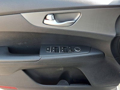 2019 Kia Forte LXS IVT