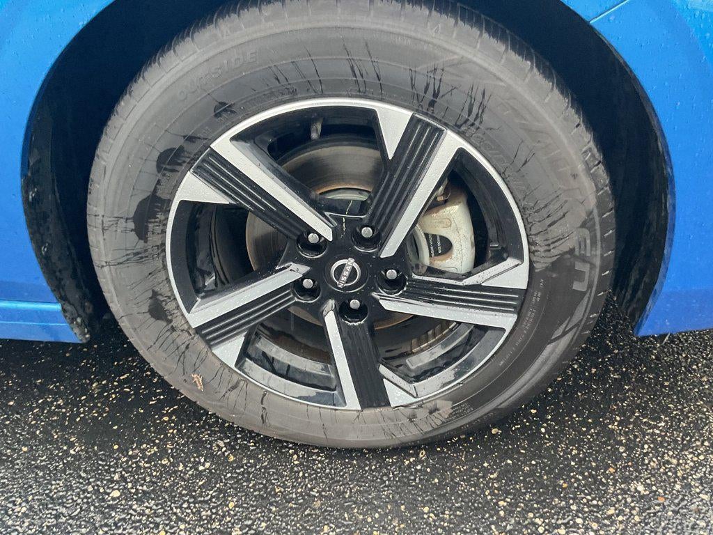 2024 Nissan Sentra SV CVT