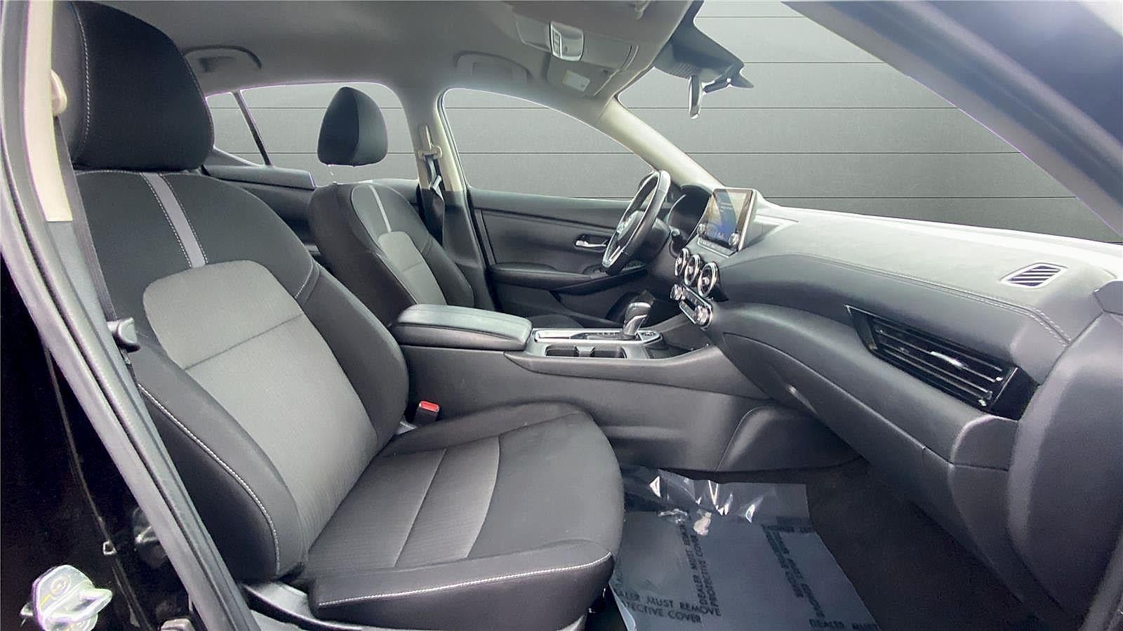 2023 Nissan Sentra SV Xtronic CVT