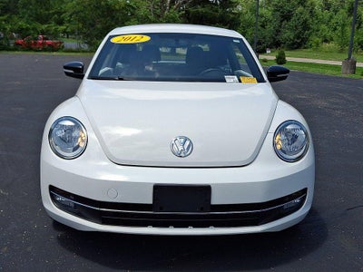 2012 Volkswagen Beetle 2dr Cpe DSG 2.0T Turbo PZEV