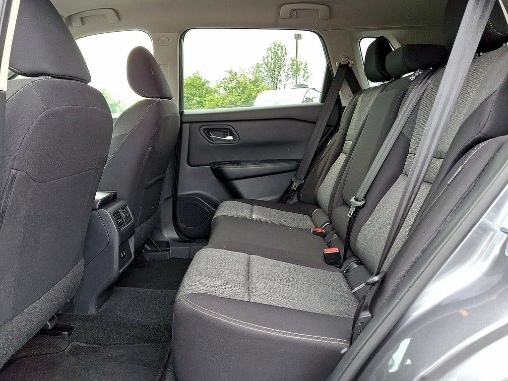 2024 Nissan Rogue AWD SV