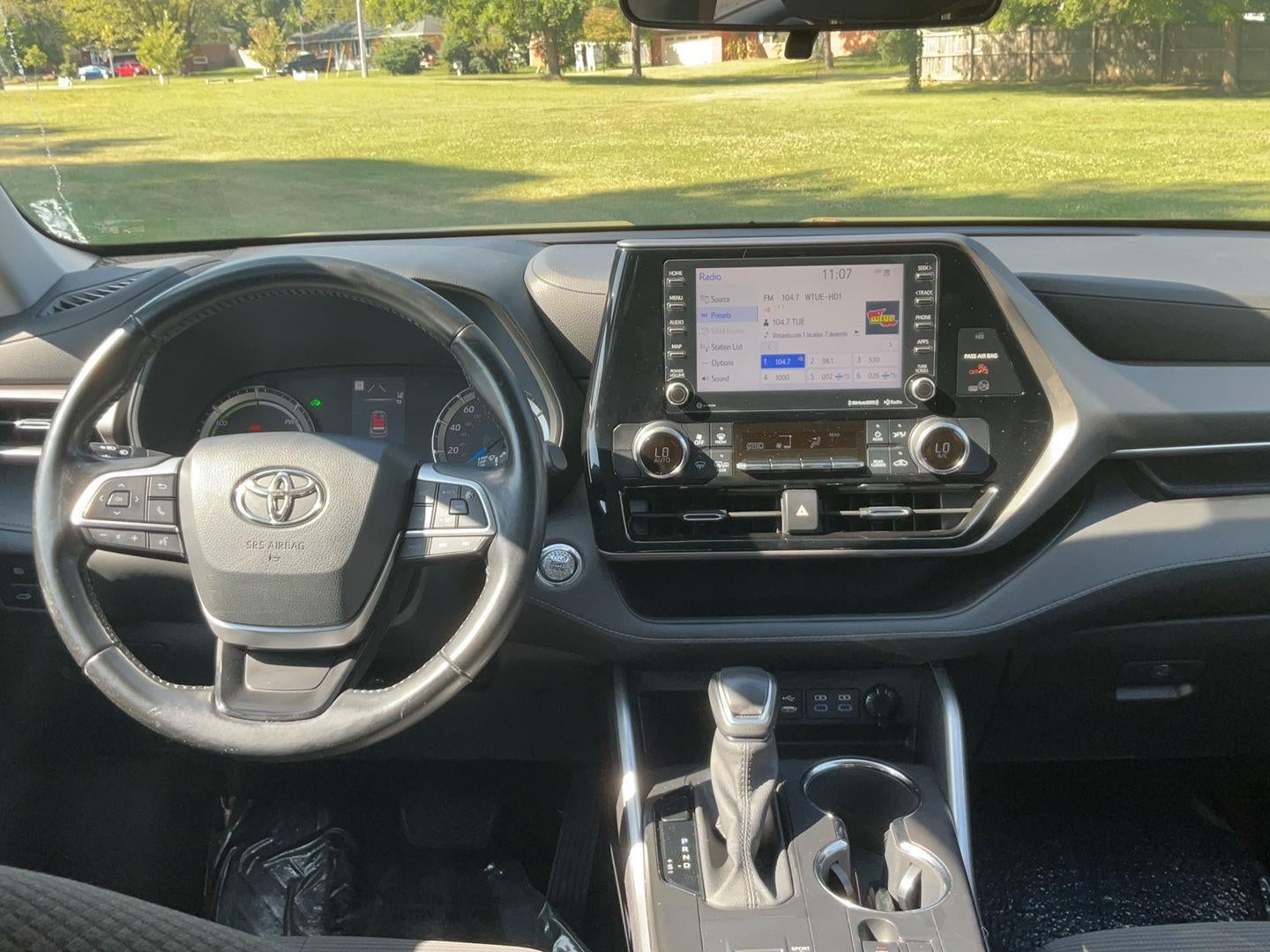 2022 Toyota Highlander Hybrid LE AWD (Natl)