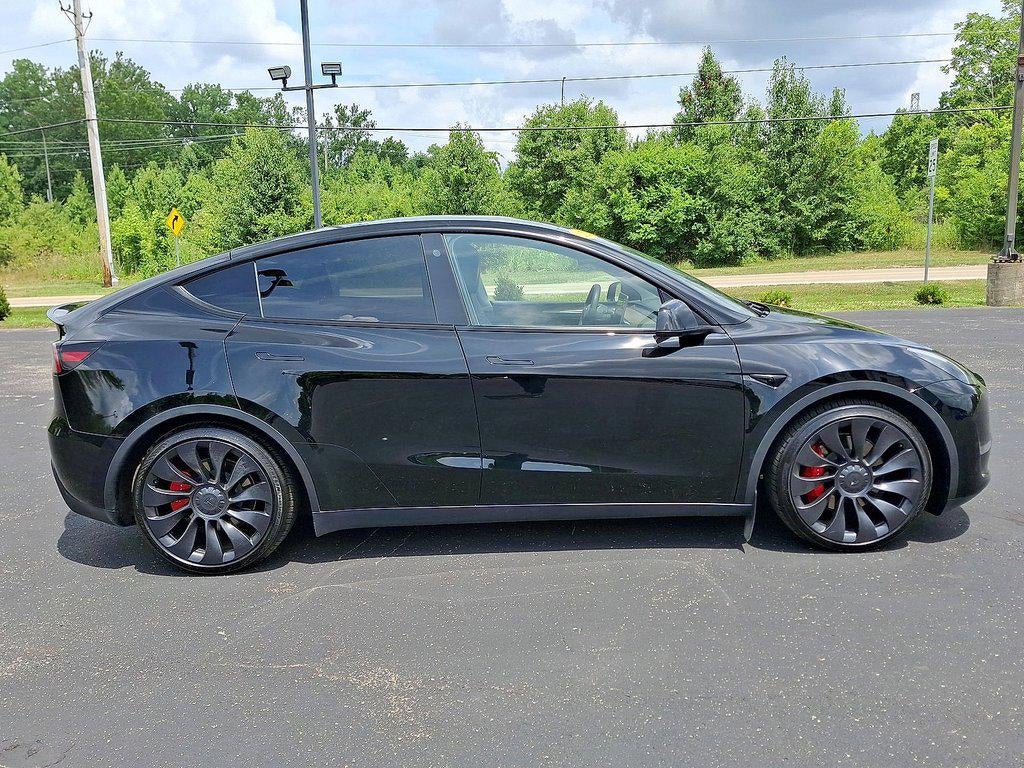 2023 Tesla Model Y Performance AWD