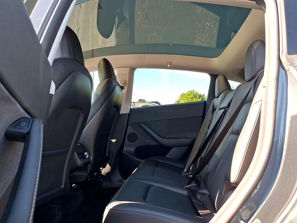 2022 Tesla Model Y Performance AWD