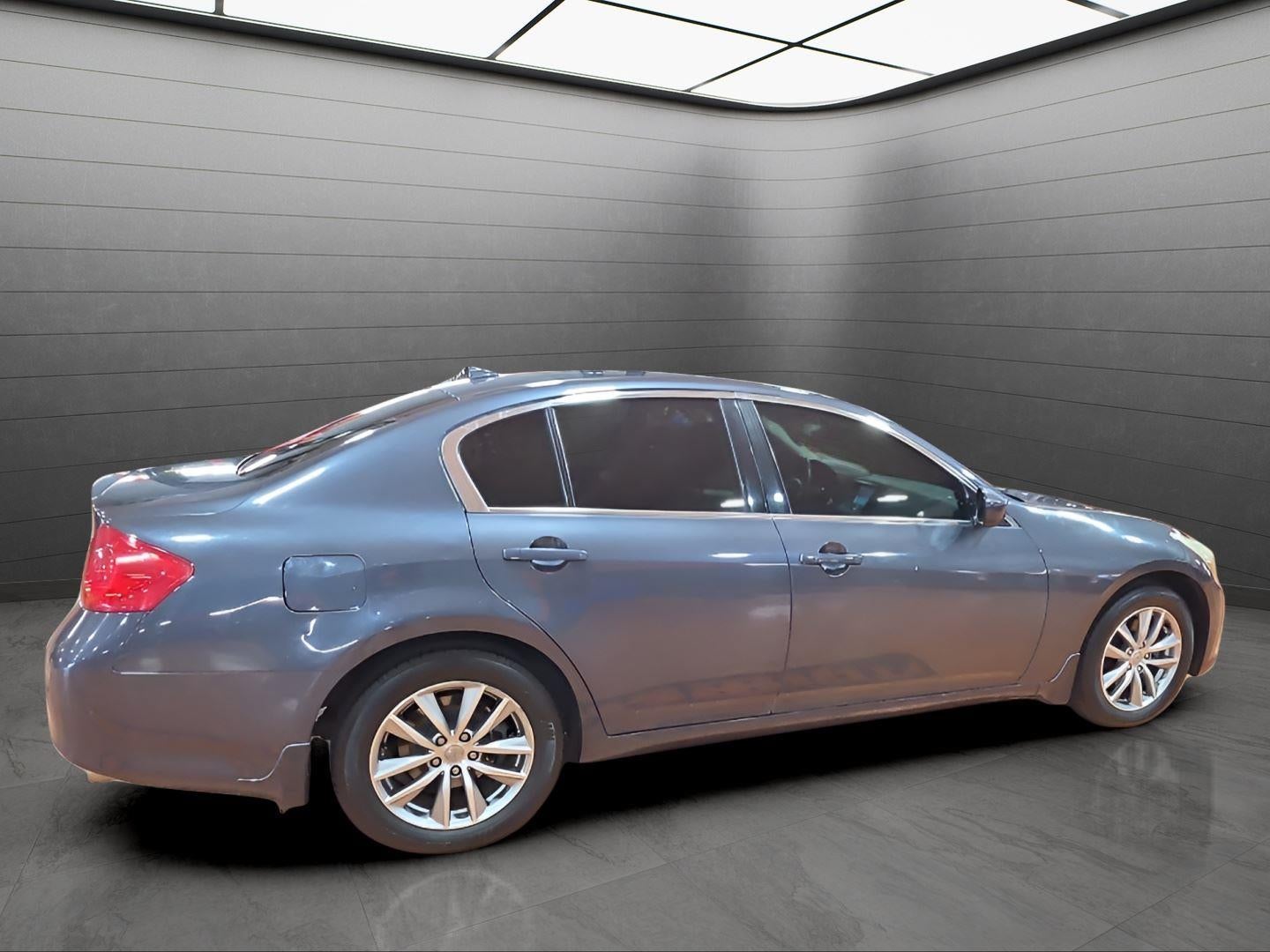 2012 INFINITI G37 Sedan x