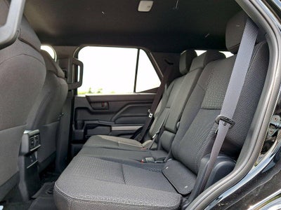 2025 Toyota 4Runner SR5 4WD (Natl)